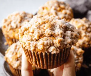 Apple Pumpkin Streusel Muffins