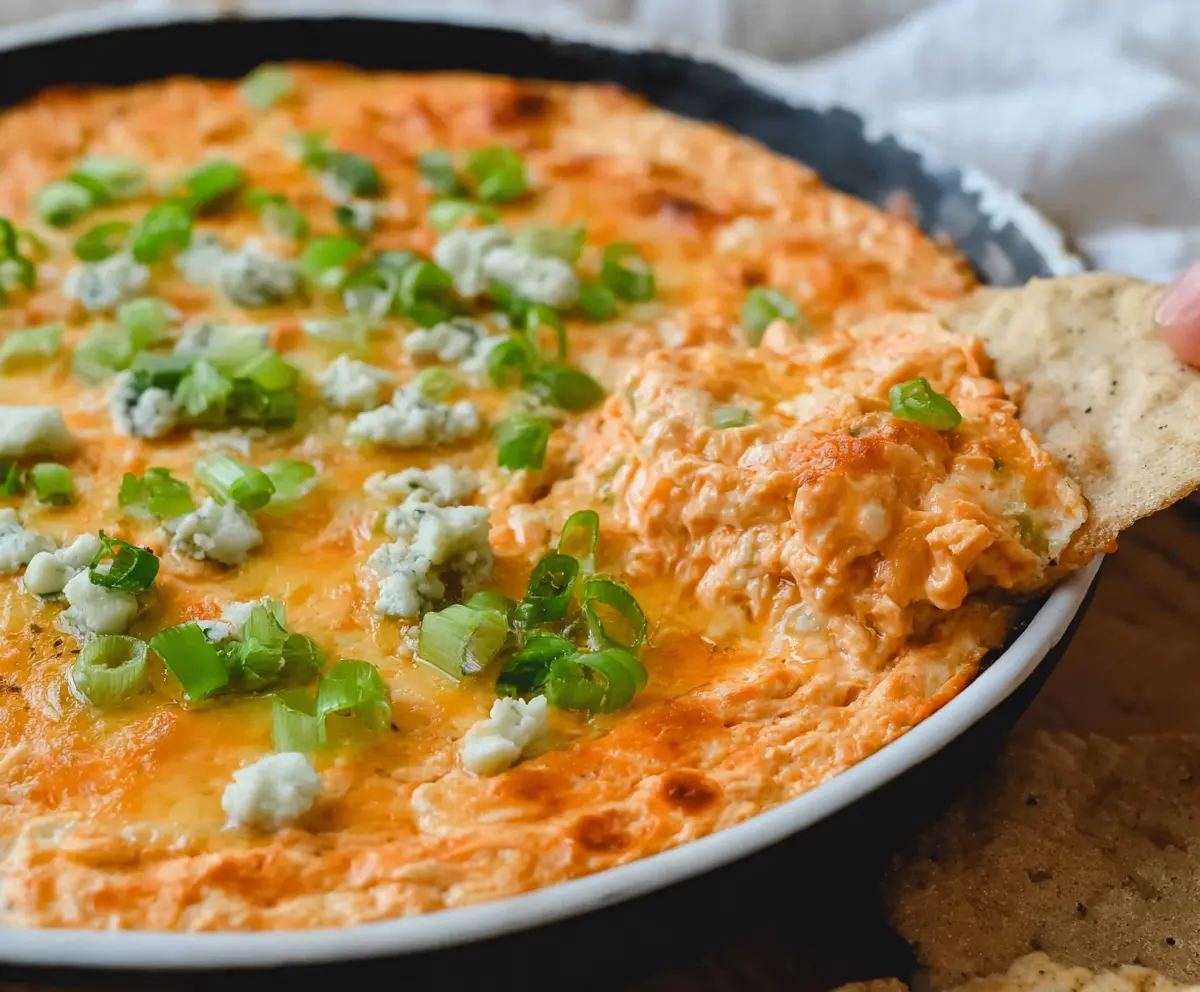 Easy Buffalo Chicken Dip Recipe