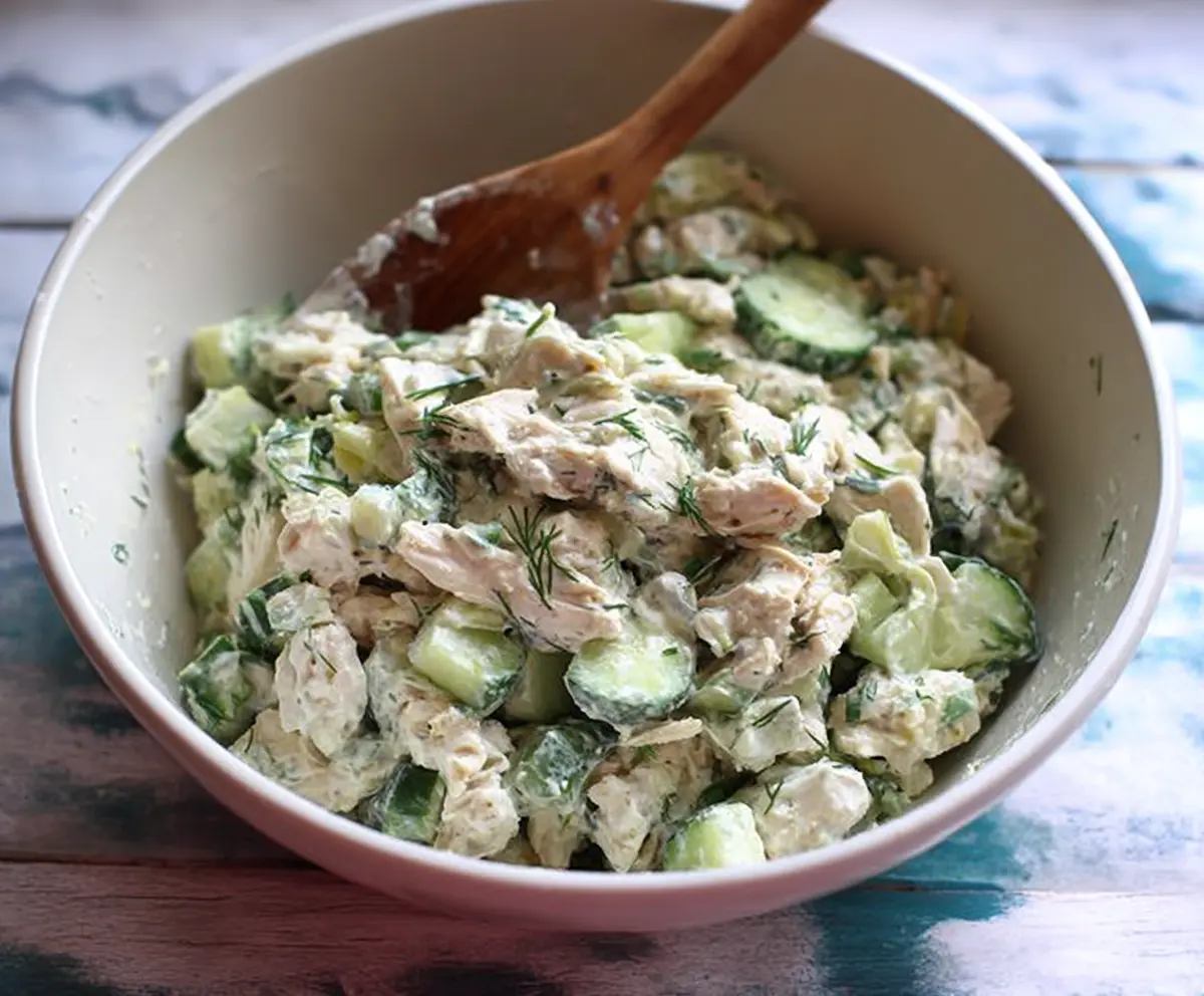 Fresh Cucumber Dill Chicken Salad