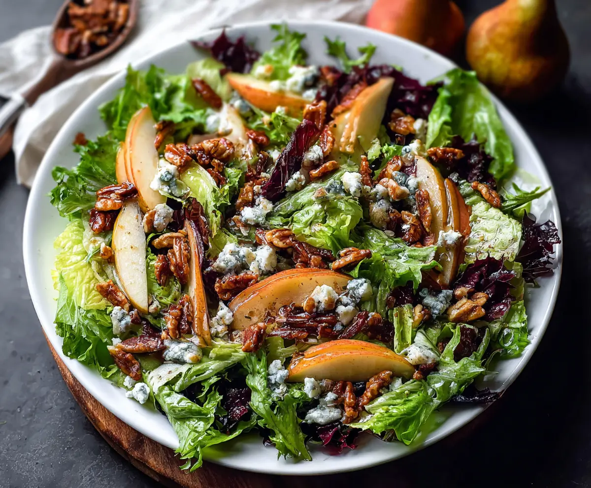 Easy Pear & Gorgonzola Salad