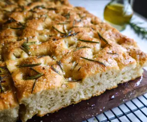 Sourdough Discard Focaccia with Rosemary & Olive Oil