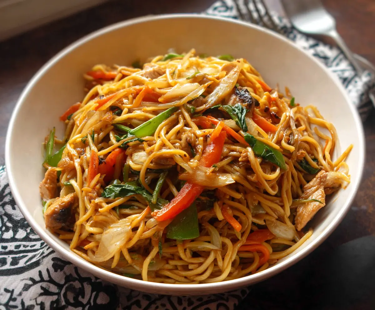 Easy Homemade Chow Mein Recipe