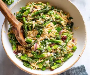 Orzo Salad with Asparagus